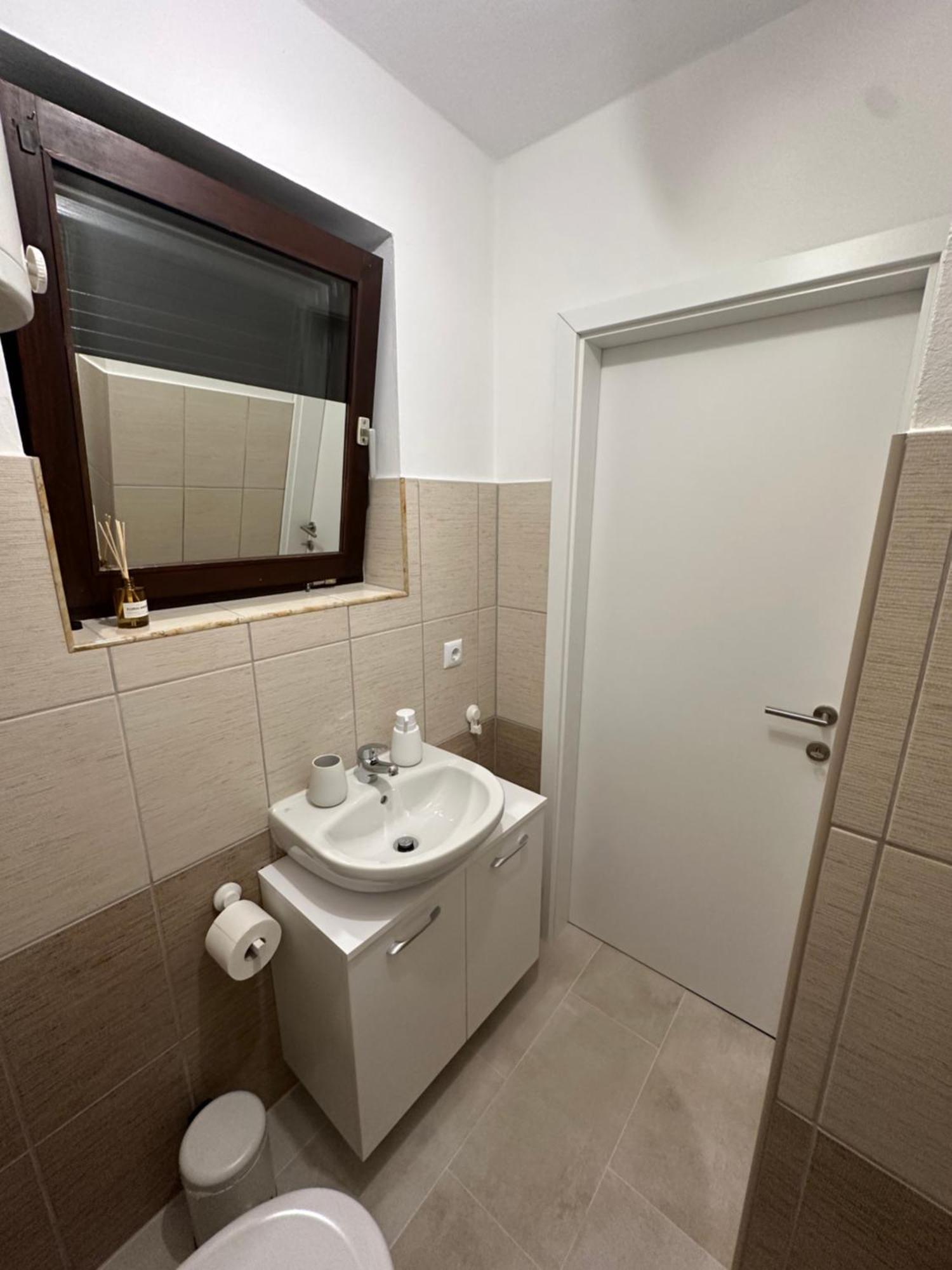 Studio Apartman Stefanija 塞尔瑟 外观 照片